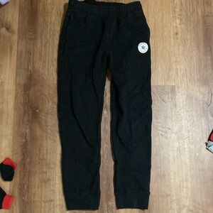 Converse youth jogger